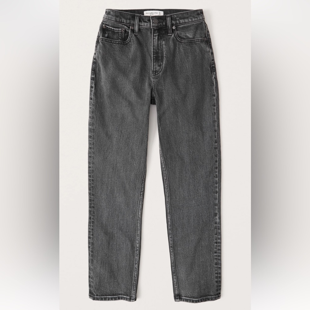 Abercrombie & Fitch Mom Jeans
